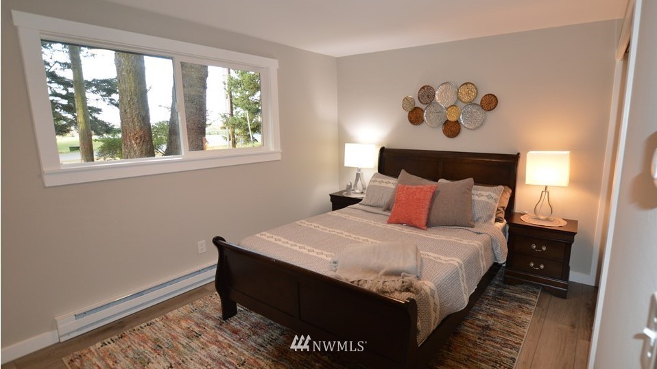 1948 Island View Road Oak Harbor, WA 98277 - Photo 8 of 11 Gallery Image 8