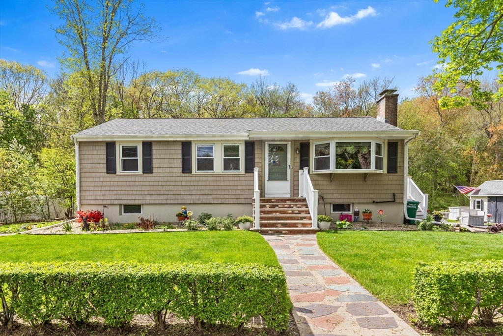 44 Batchelder Road Reading, MA 01867 - Photo 1 of 36 Gallery Image 1
