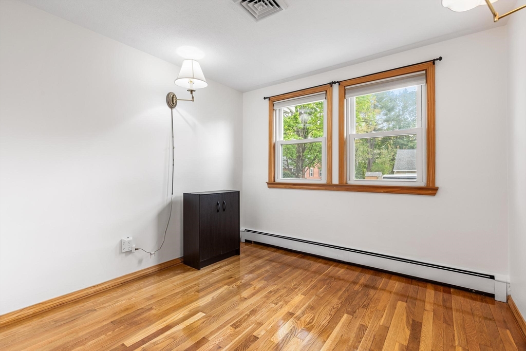 44 Batchelder Road Reading, MA 01867 - Photo 19 of 36 Gallery Image 19
