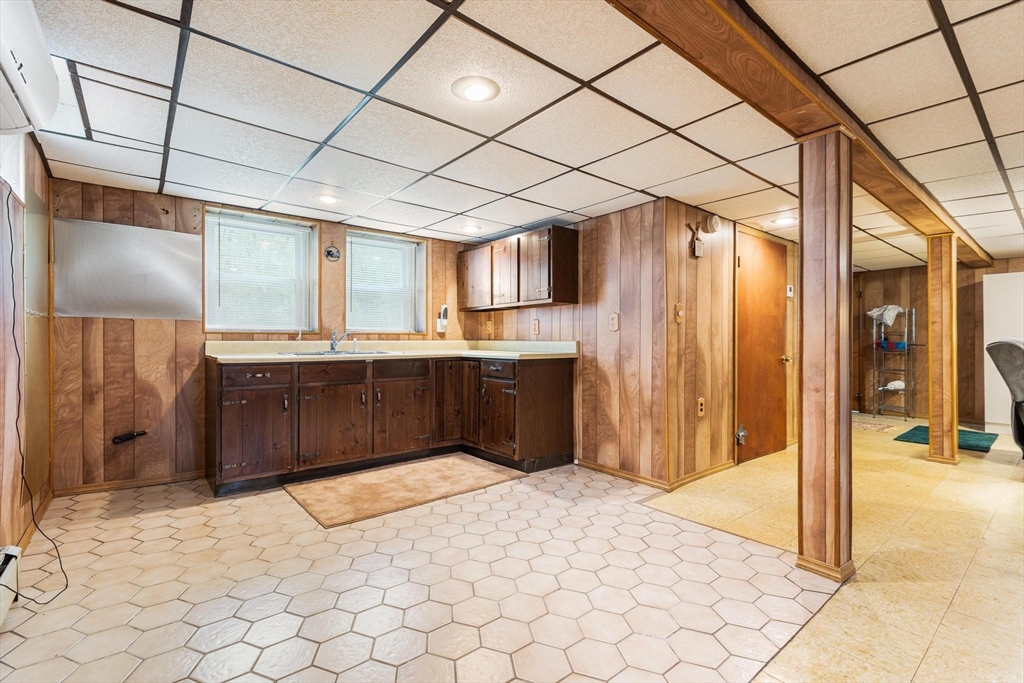 44 Batchelder Road Reading, MA 01867 - Photo 23 of 36 Gallery Image 23