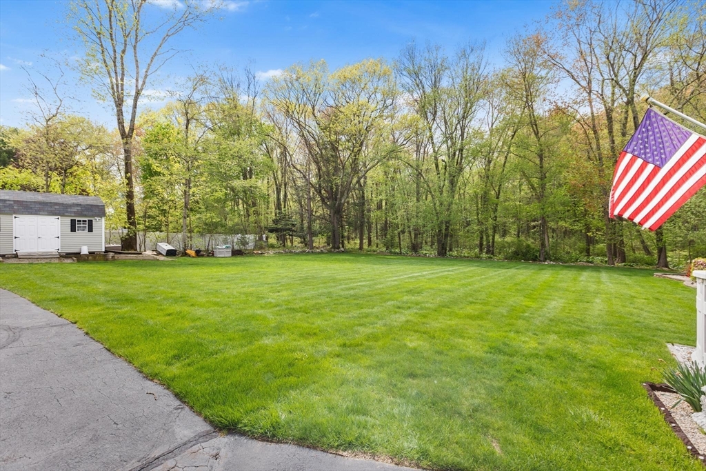 44 Batchelder Road Reading, MA 01867 - Photo 28 of 36 Gallery Image 28