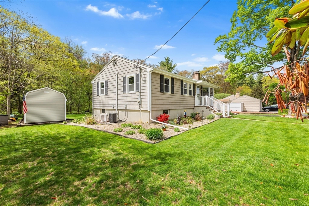 44 Batchelder Road Reading, MA 01867 - Photo 30 of 36 Gallery Image 30