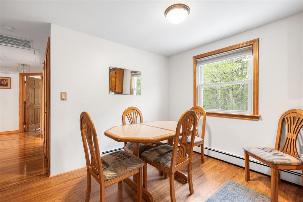 44 Batchelder Road Reading, MA 01867 - Photo 9 of 36 Gallery Image 9