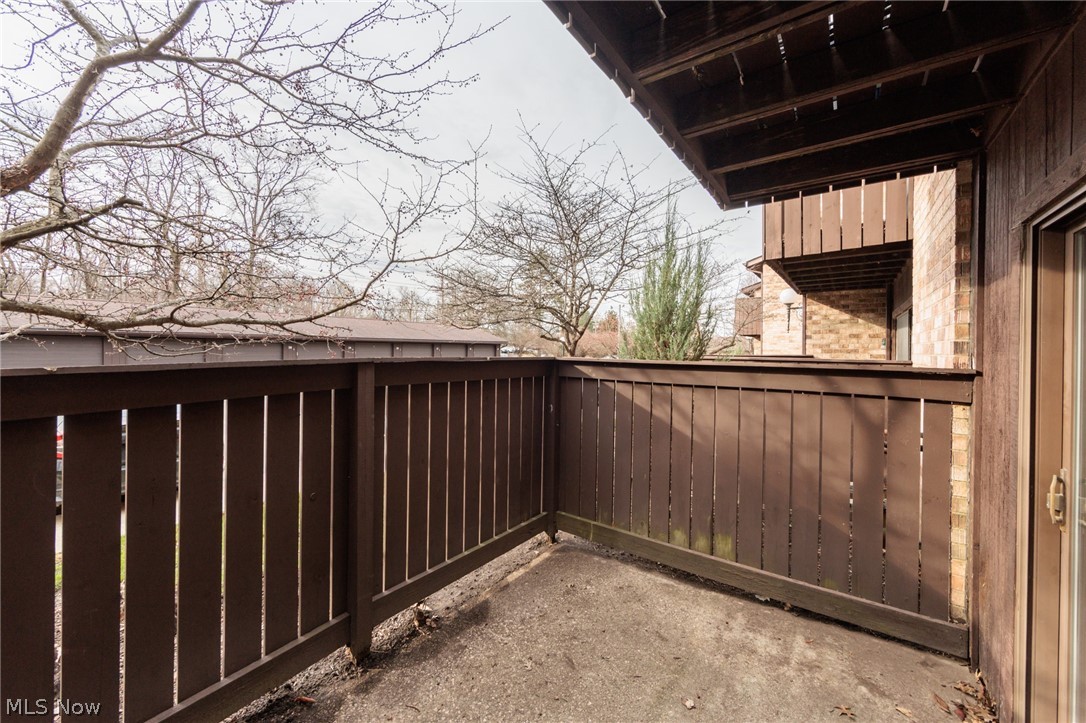 3265 Mayfield Road, Unit 29 Cleveland, OH 44118 - Photo 43 of 44