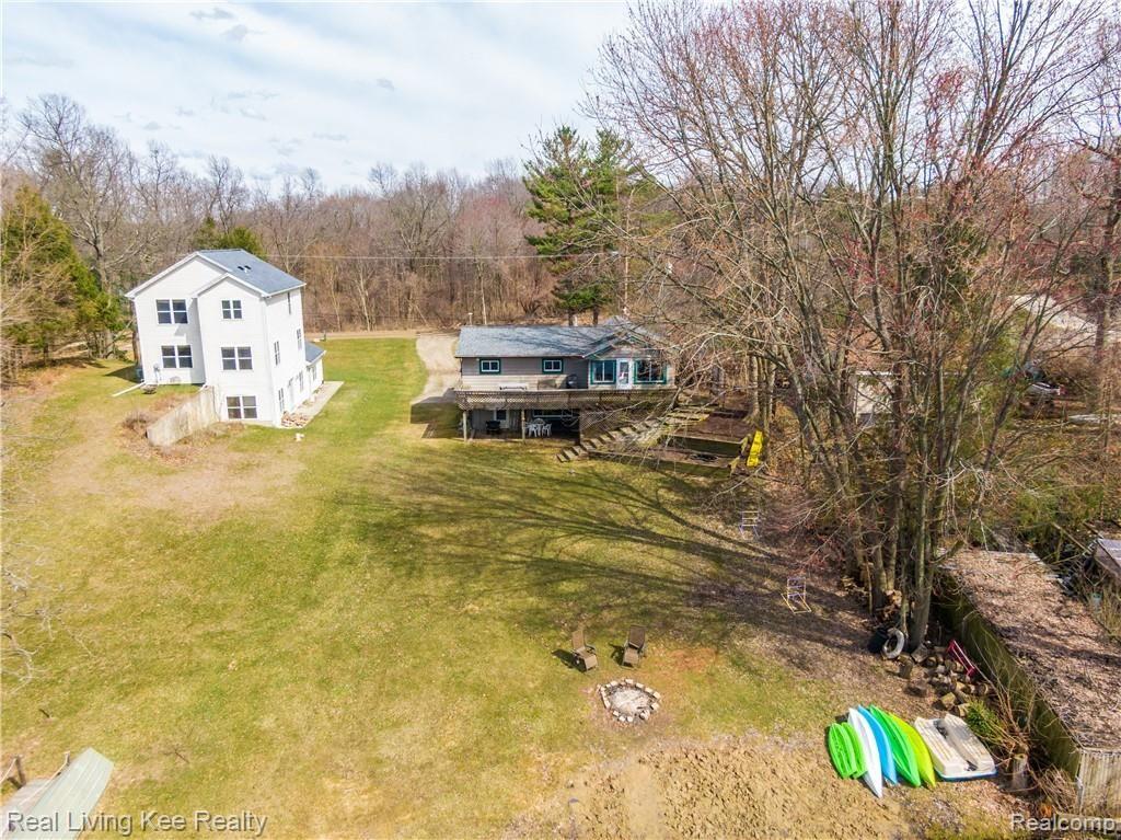 140 Indianside Road Oakland, MI 48363 - Photo 9 of 62 Aerial Exteriors (8 of 12).jpg