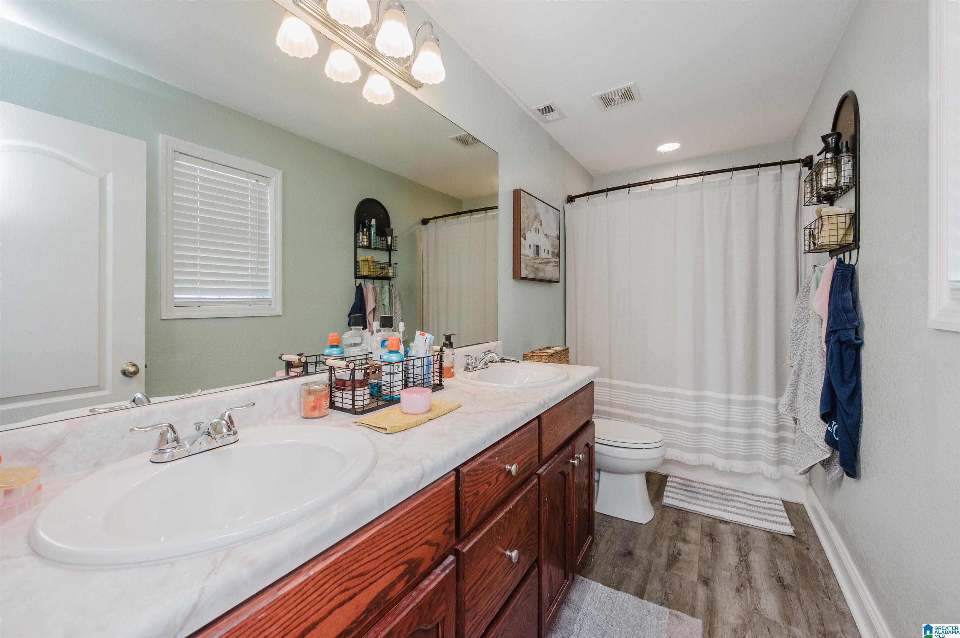 294 Miranda Road Warrior, AL 35180 - Photo 18 of 31