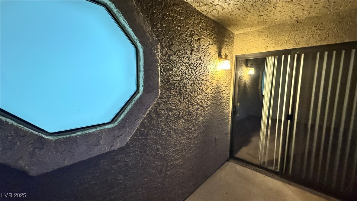 5068 South Rainbow Boulevard, Unit 101 Las Vegas, NV 89118 - Photo 13 of 16