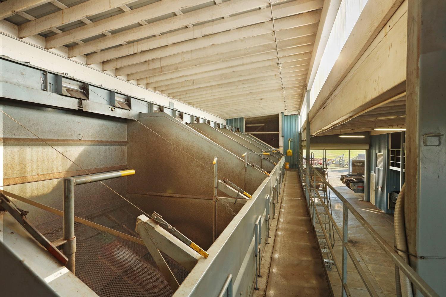 5725 North Wall Road Linden, CA 95236 - Photo 11 of 58