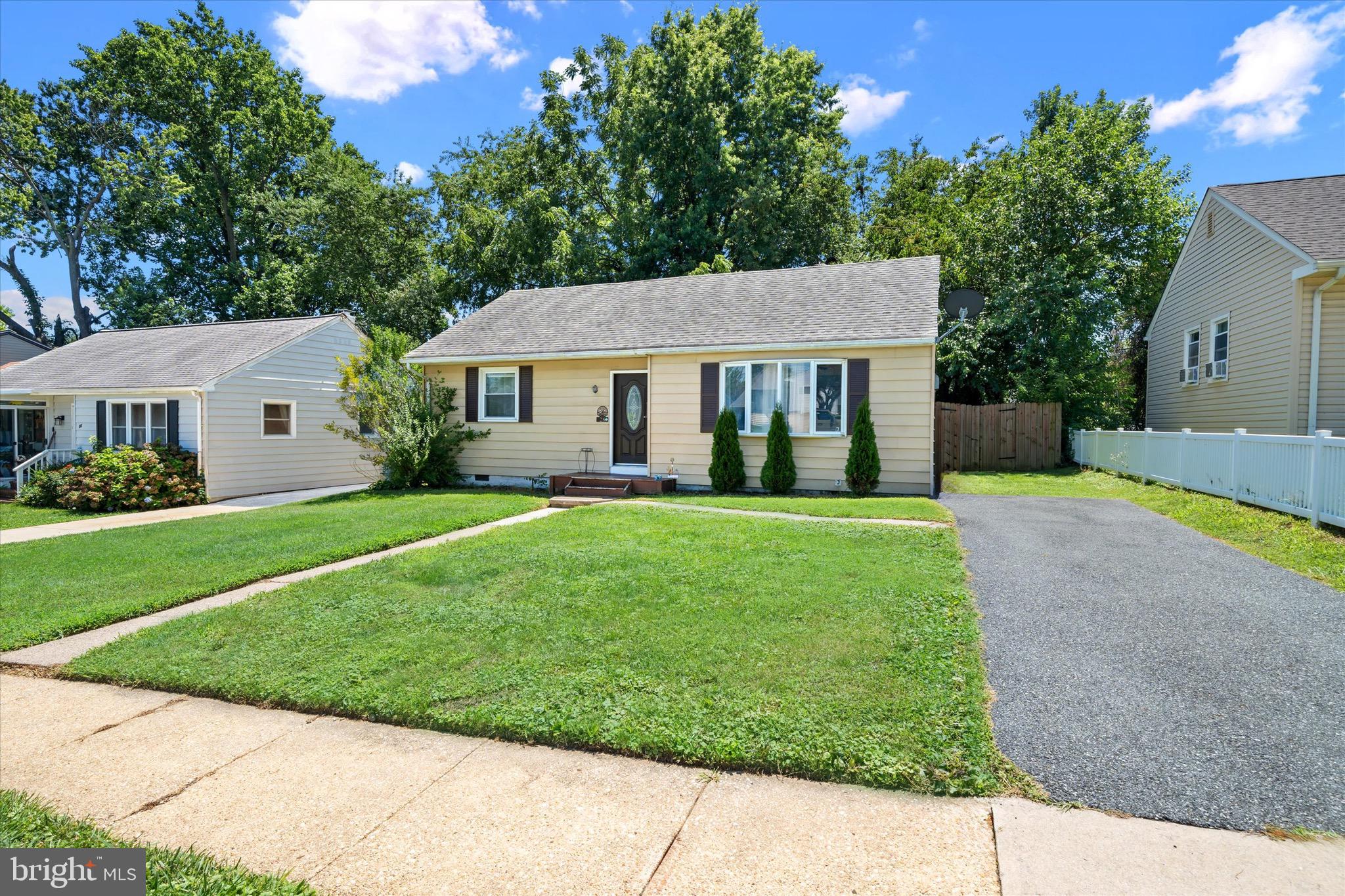 28 Gail Road New Castle, DE 19720 - Photo 3 of 15 Gallery Image 3