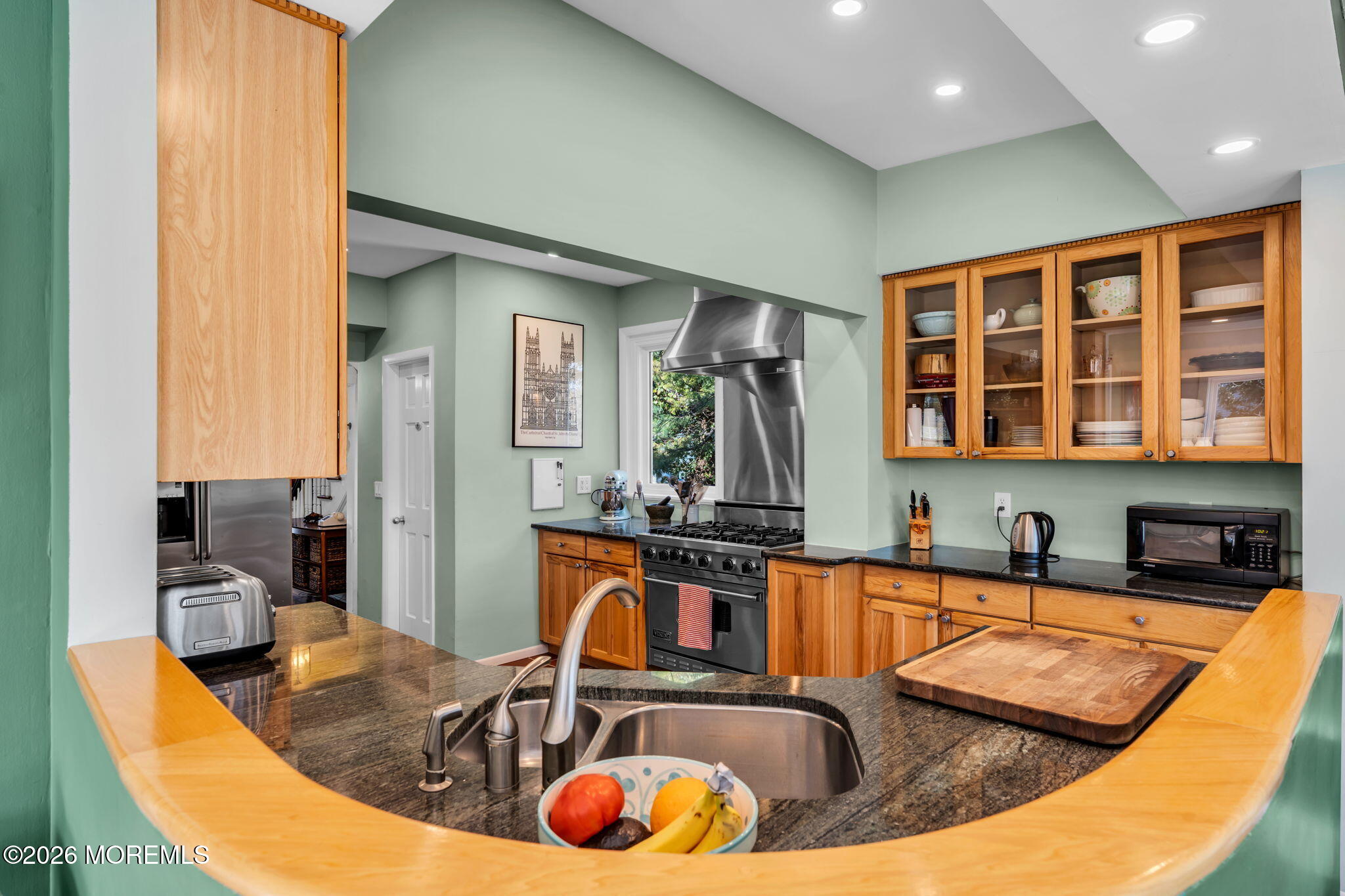 531 Locust Point Road Rumson, NJ 07760 - Photo 19 of 53 Kitchen