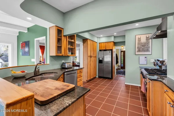 $1,200,000 | 531 Locust Point Road, Rumson, NJ 07760