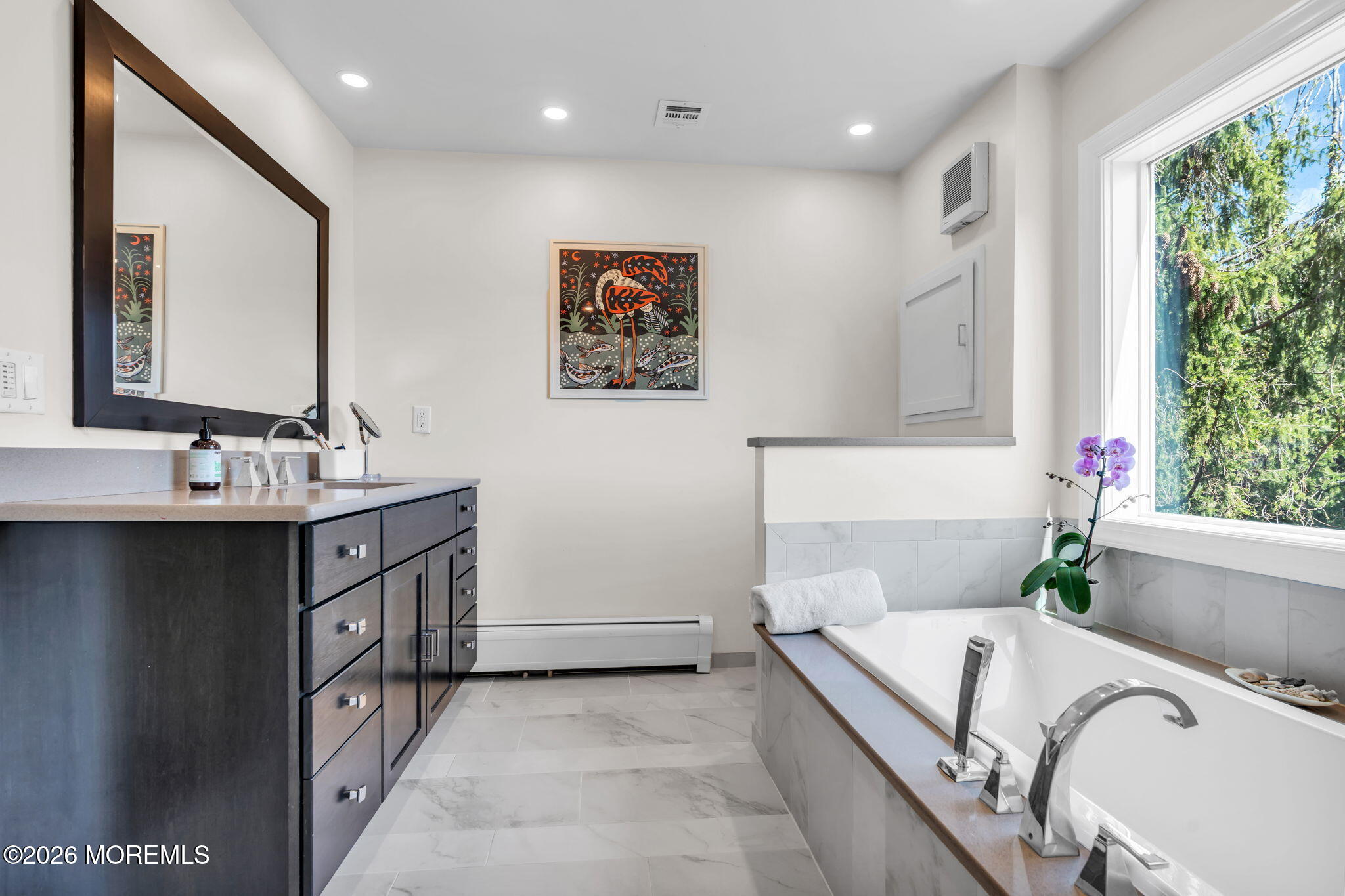 531 Locust Point Road Rumson, NJ 07760 - Photo 32 of 53 2nd Floor Bathroom Another View