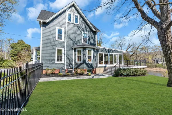 $1,200,000 | 531 Locust Point Road, Rumson, NJ 07760