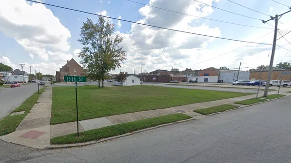$25,000 | 112 North 15th Street, Murphysboro, IL 62966