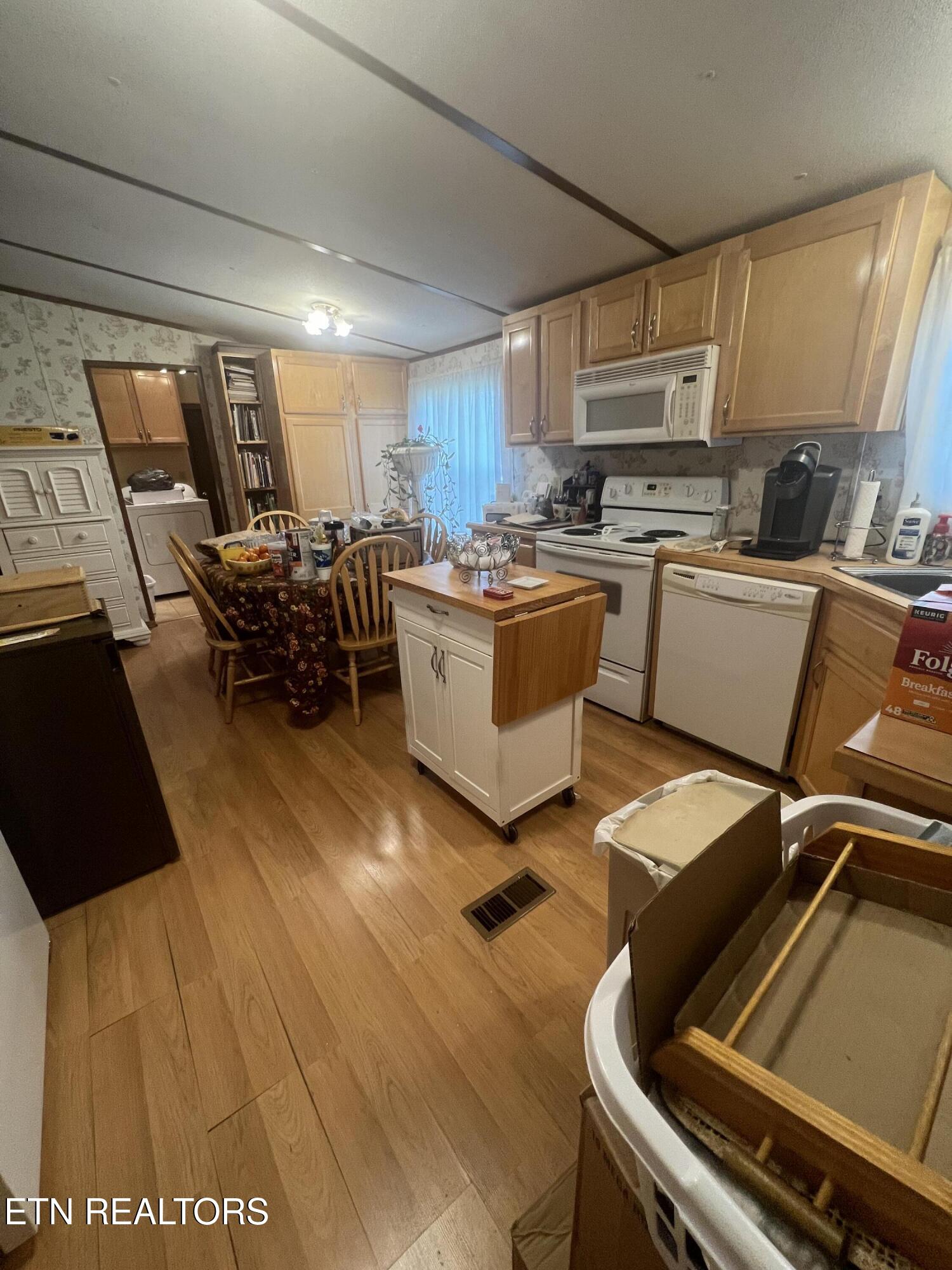 205 Ellison Road La Follette, TN 37757 - Photo 16 of 23 IMG_0105