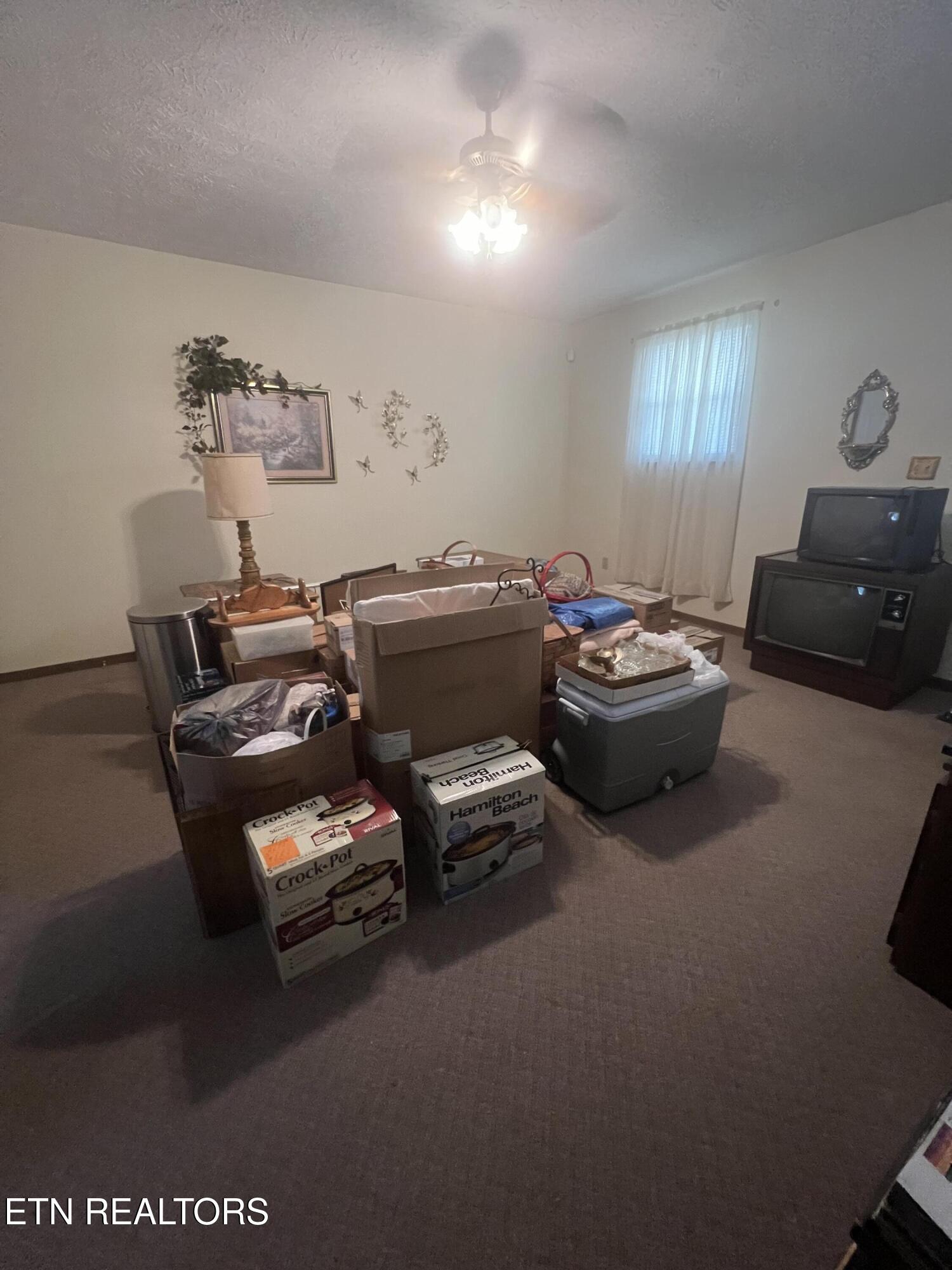 205 Ellison Road La Follette, TN 37757 - Photo 20 of 23 IMG_0111