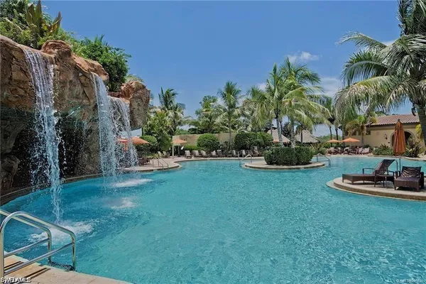 $7,500 | 6809 Ascot Drive, Unit 202, Naples, FL 34113