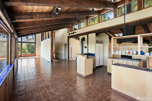 a view of a storage & utility room
