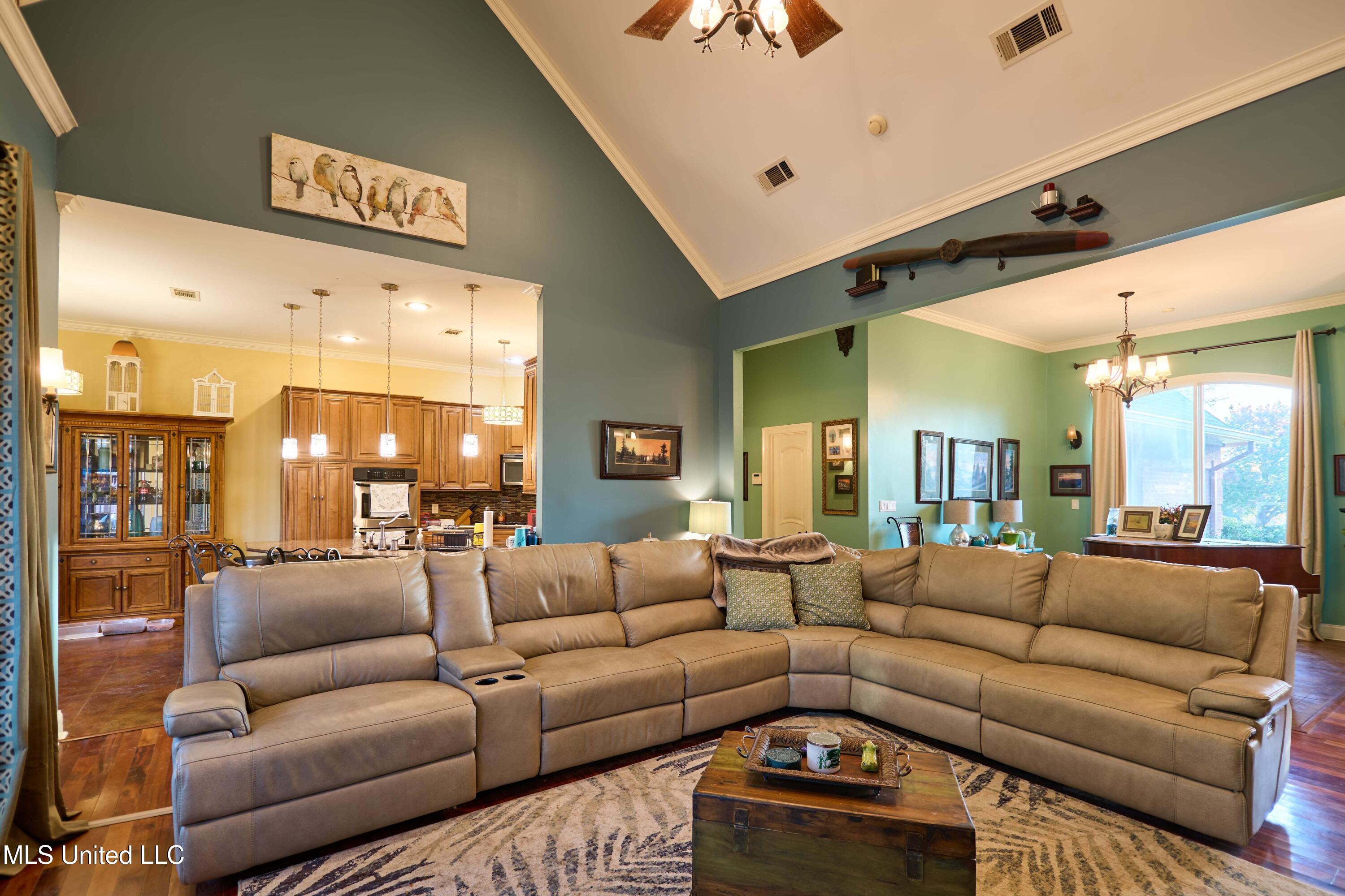 114 Sky Meadow Road Flora, MS 39071 - Photo 14 of 31 P1154236_HDR-min