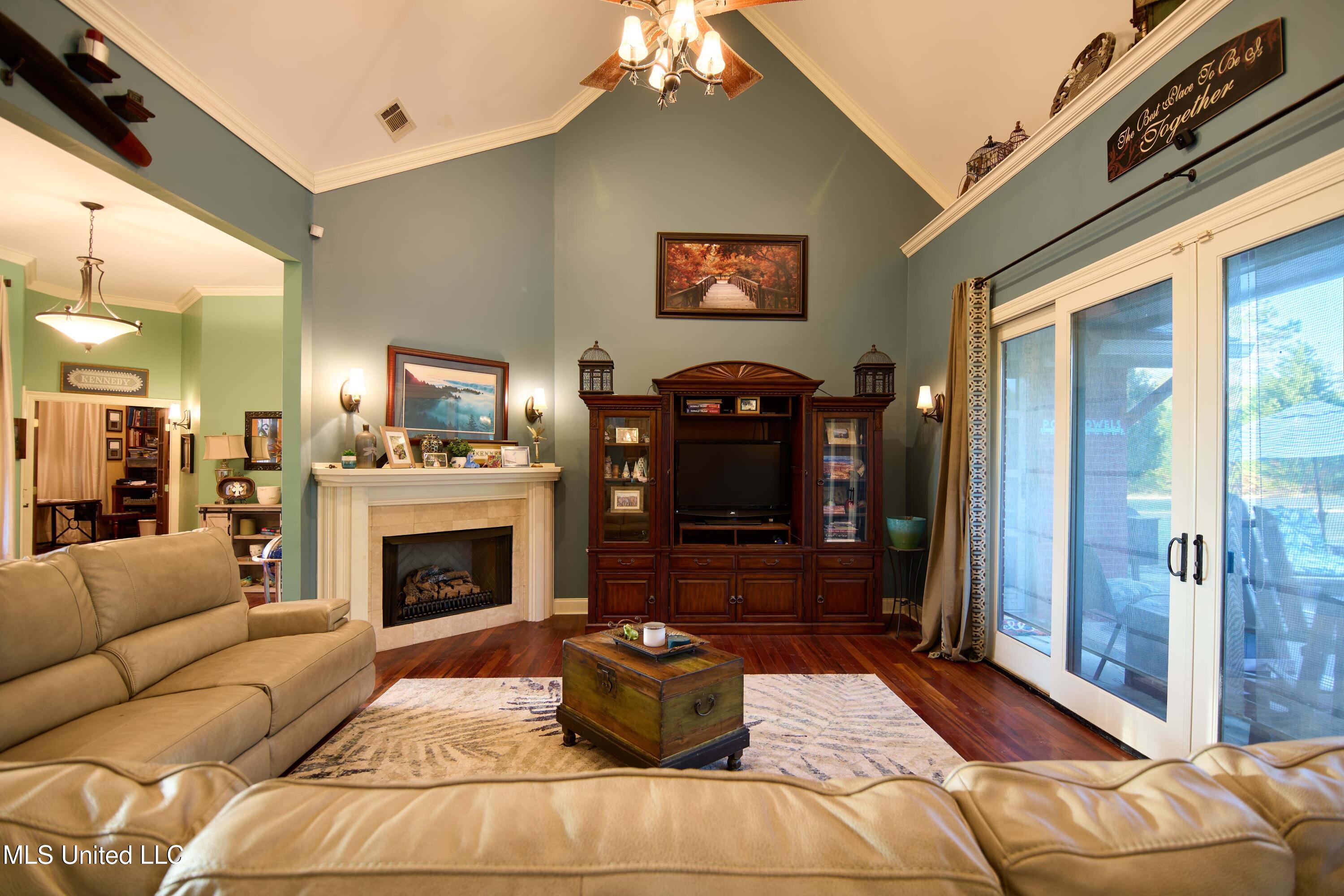 114 Sky Meadow Road Flora, MS 39071 - Photo 15 of 31 P1154226_HDR-min