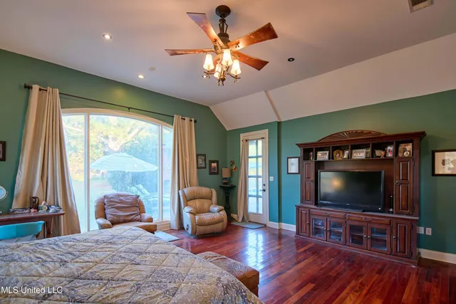 $650,000 | 114 Sky Meadow Road, Flora, MS 39071