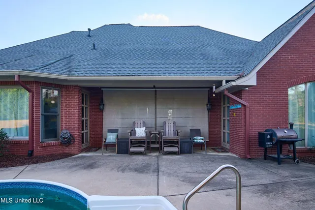 $650,000 | 114 Sky Meadow Road, Flora, MS 39071