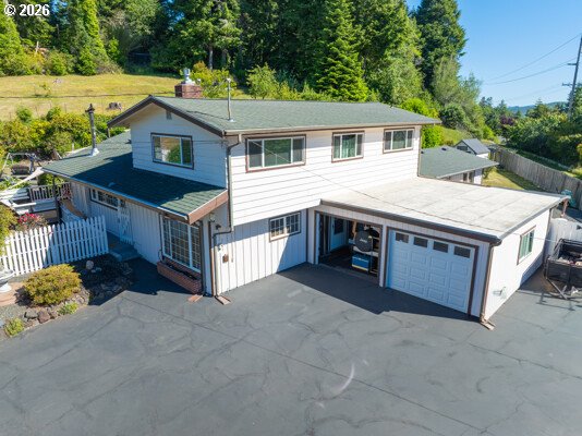 63697 Isthmus Heights Road Coos Bay, OR 97420 - Photo 2 of 45