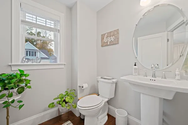 $1,099,000 | 6 Audubon Way, Unit 6, Canton, MA 02021