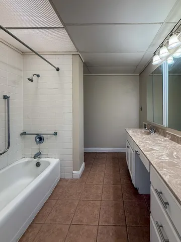 $1,200 | 4600 Ocean Drive, Unit 203, Corpus Christi, TX 78412