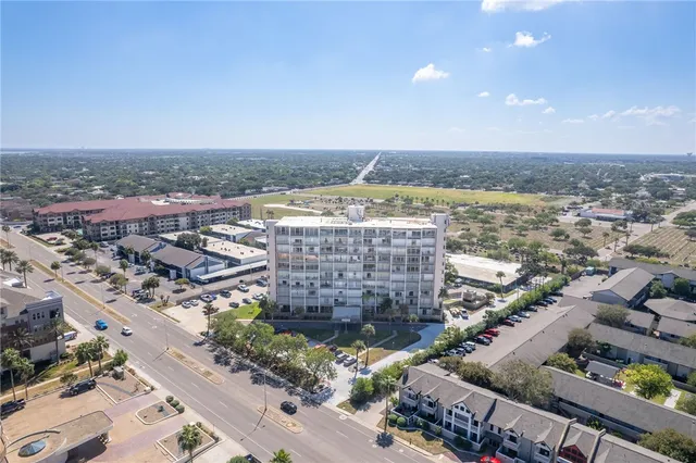 $1,200 | 4600 Ocean Drive, Unit 203, Corpus Christi, TX 78412