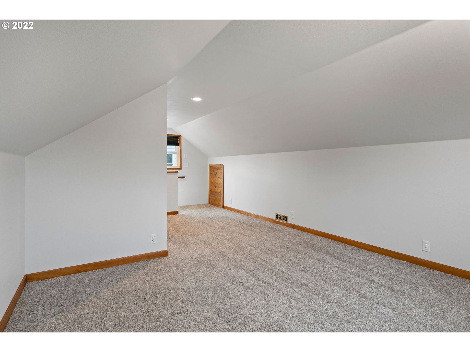 1535 Southwest Elm Street Albany, OR 97321 - Photo 13 of 30 Gallery Image 13
