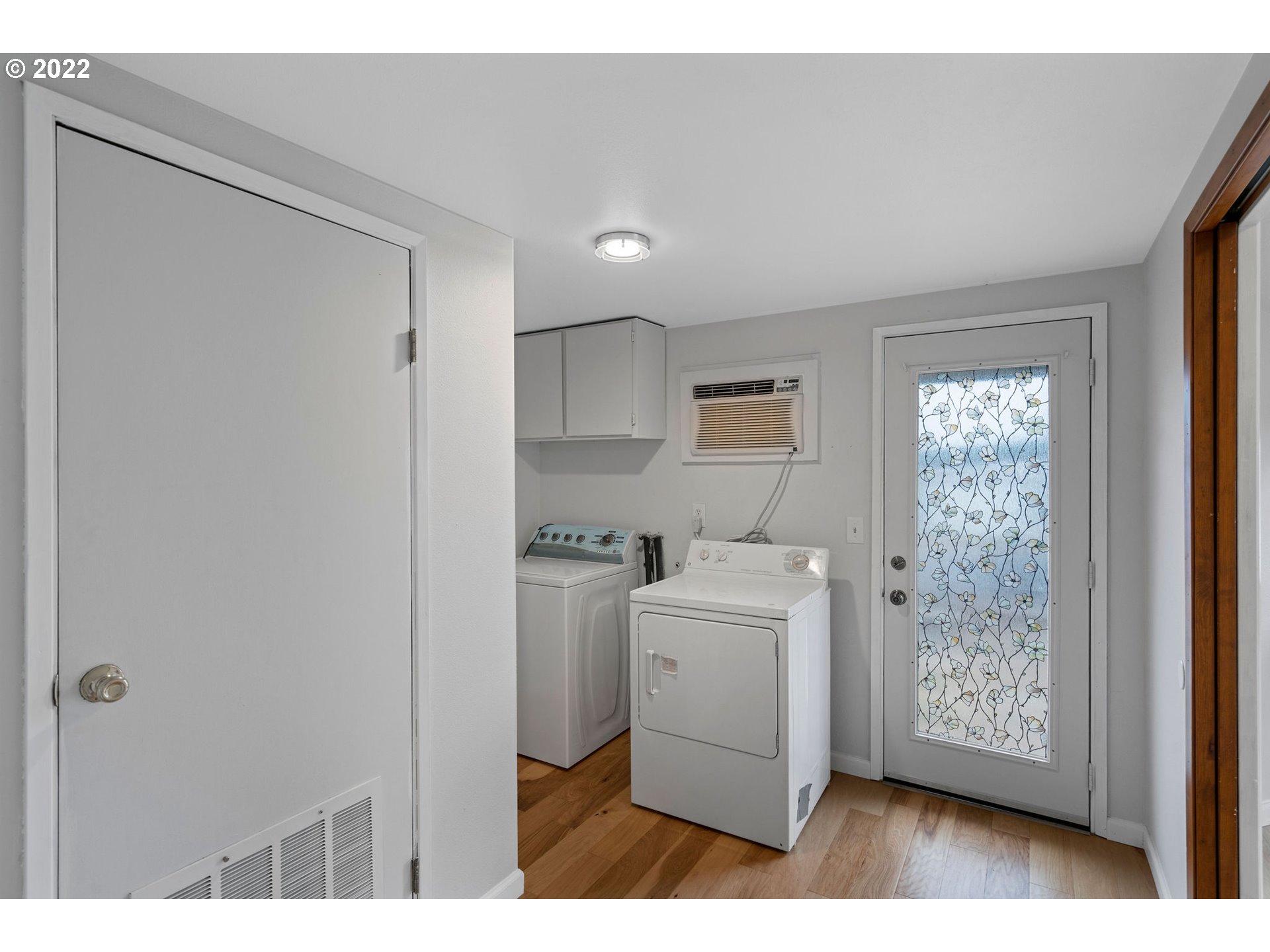 1535 Southwest Elm Street Albany, OR 97321 - Photo 15 of 30 Gallery Image 15