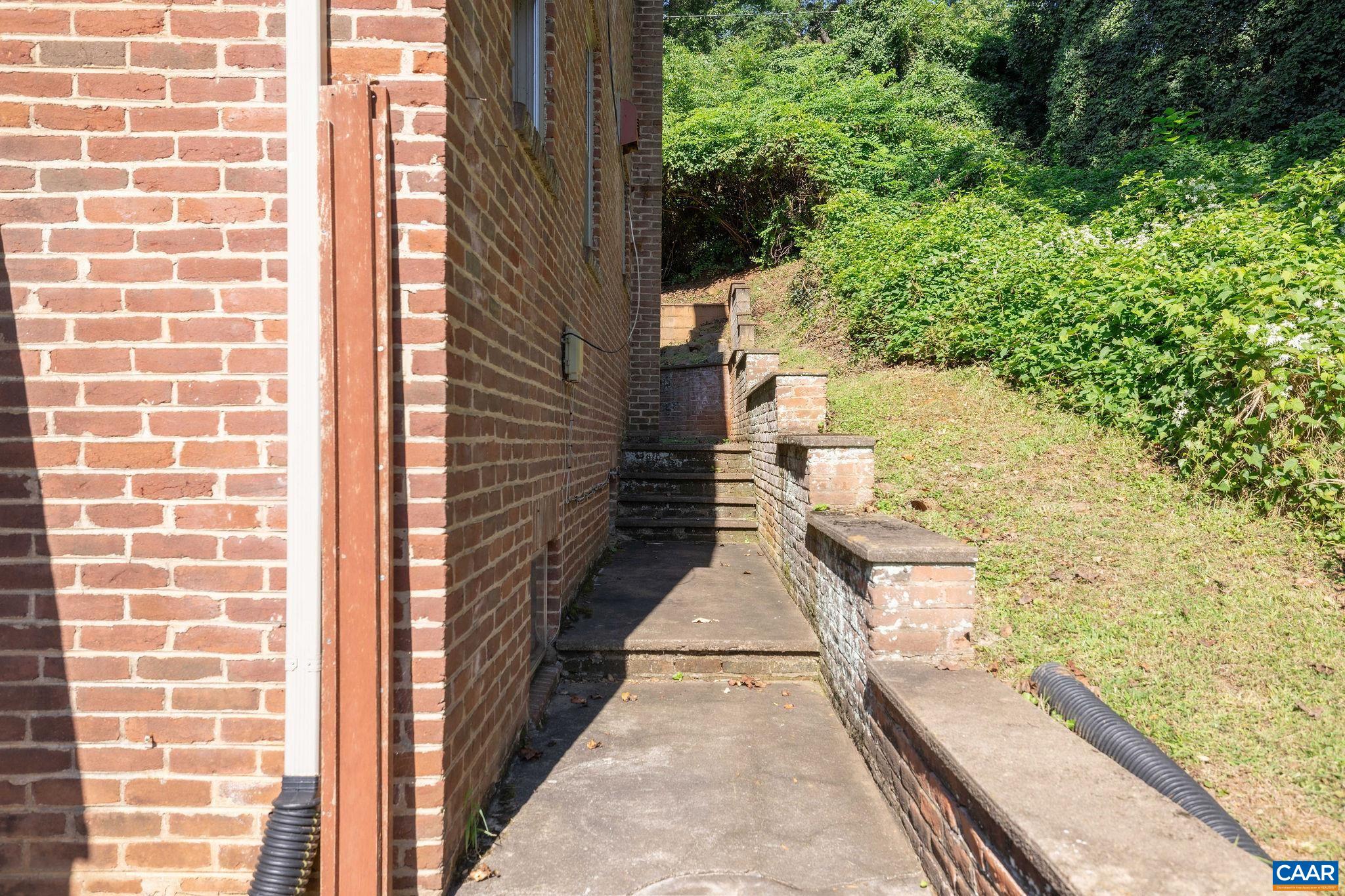 505 Valley Road Charlottesville, VA 22903 - Photo 11 of 29 a view of balcony