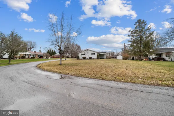 $219,900 | 1512 Warren Drive, Clearfield, PA 16830