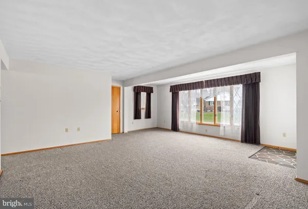 $219,900 | 1512 Warren Drive, Clearfield, PA 16830