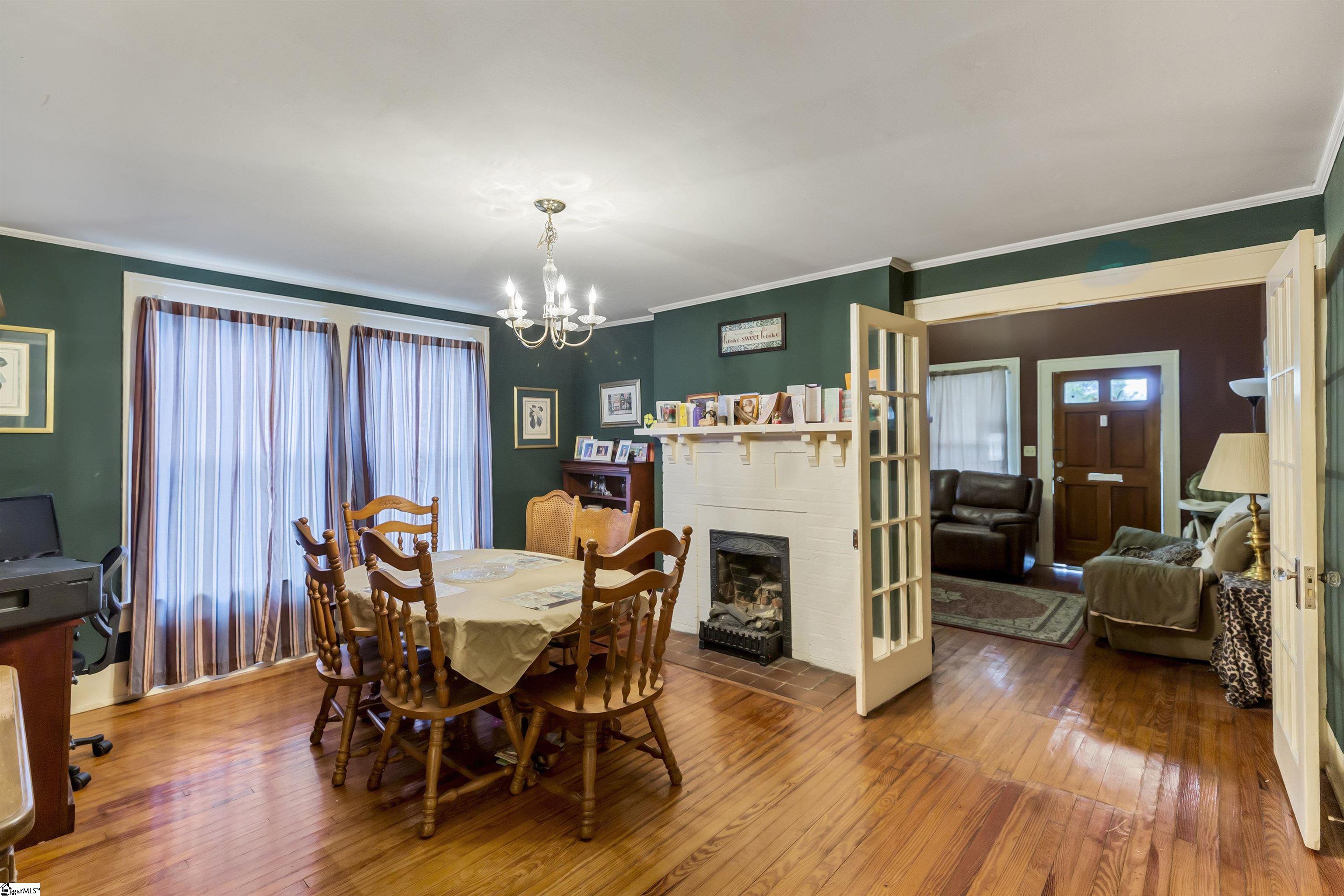 307 Crayton Street Anderson, SC 29621 - Photo 7 of 16