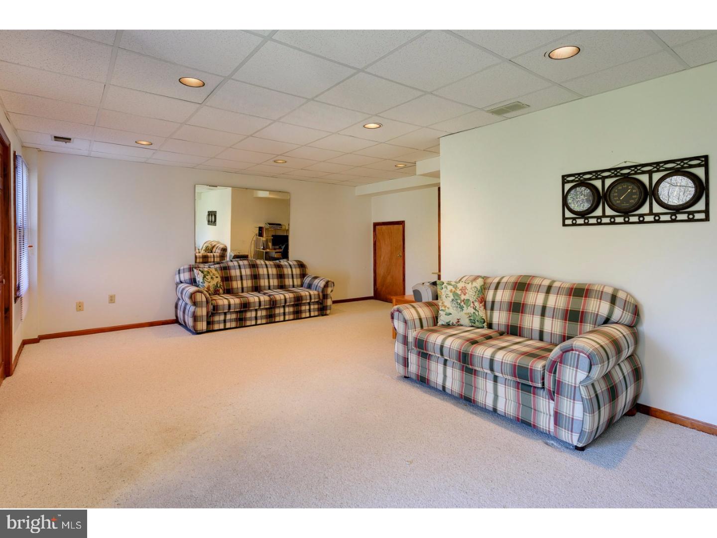 18 Woodstream Drive Wayne, PA 19087 - Photo 15 of 25 Family Room