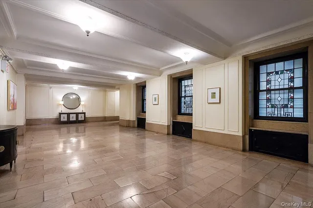 $395,000 | 854 West 181st Street, Unit 4C | Hudson Heights