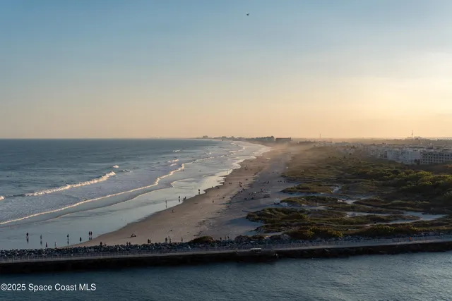 $4,495,000 | 5660 South Hwy A1A, Melbourne Beach, FL 32951