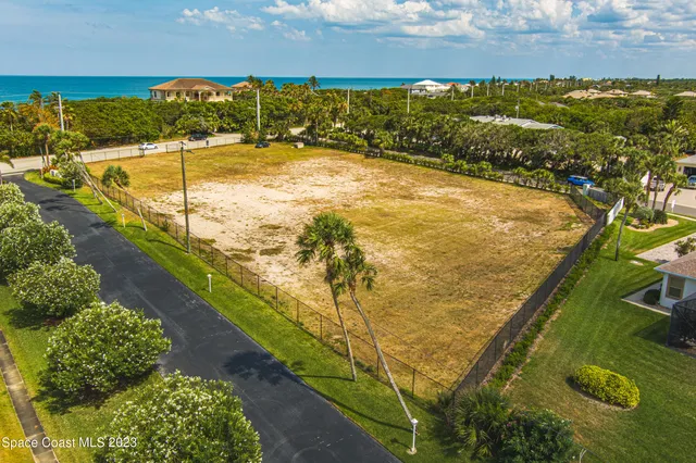 $4,495,000 | 5660 South Hwy A1A, Melbourne Beach, FL 32951