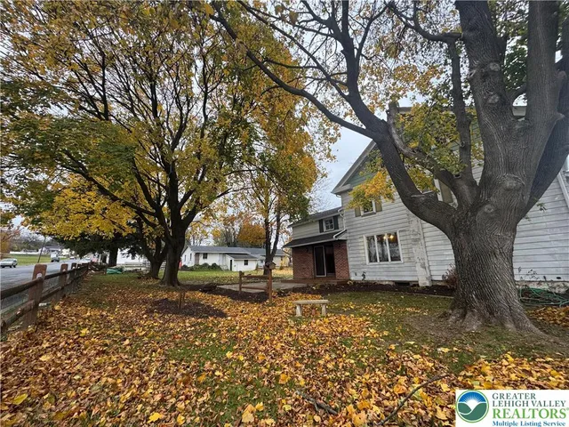 $2,600 | 505 Penn Street, Bath, PA 18014