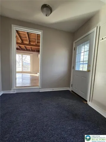 $2,600 | 505 Penn Street, Bath, PA 18014