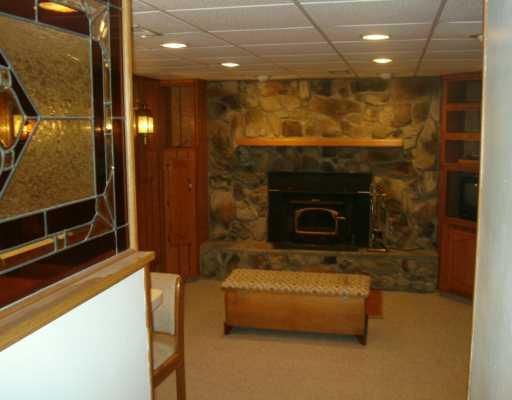 307 Madison Heights Road New Stanton, PA 15672 - Photo 7 of 8 Den/Family/Great Room.