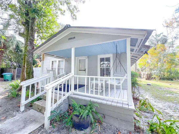$1,525 | 25825 West Newberry Road, Newberry, FL 32669