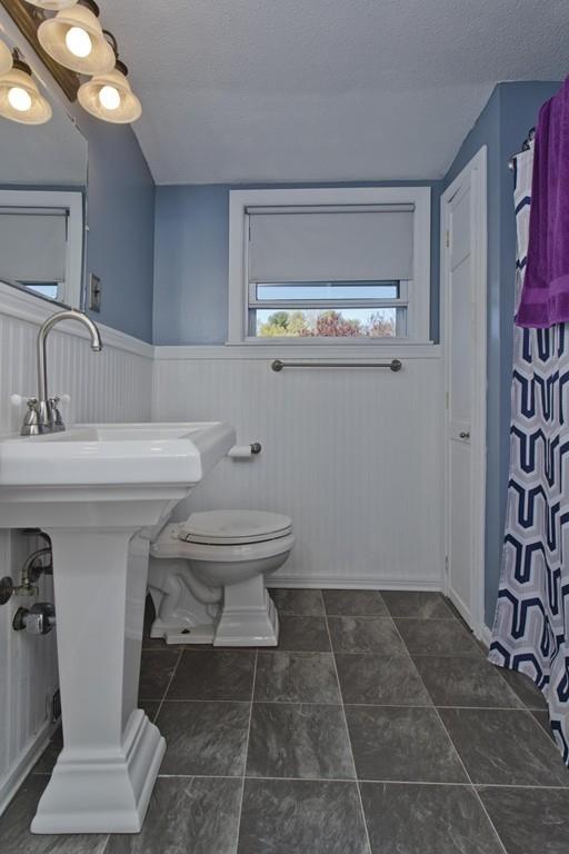 38 Pine Acre Road Springfield, MA 01129 - Photo 21 of 40 a bathroom with a sink toilet and shower
