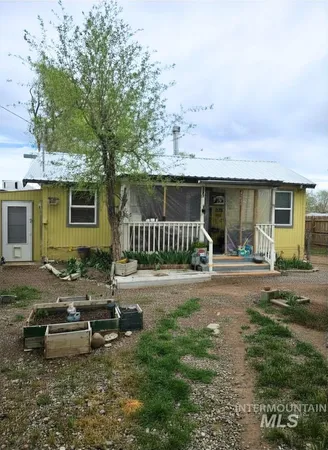 $265,000 | 635 Highway 78, Grand View, ID 83624