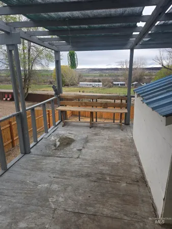 $265,000 | 635 Highway 78, Grand View, ID 83624