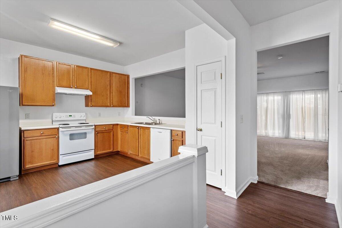 8511 Bright Loop Raleigh, NC 27613 - Photo 4 of 44 Kitchen view from Entry