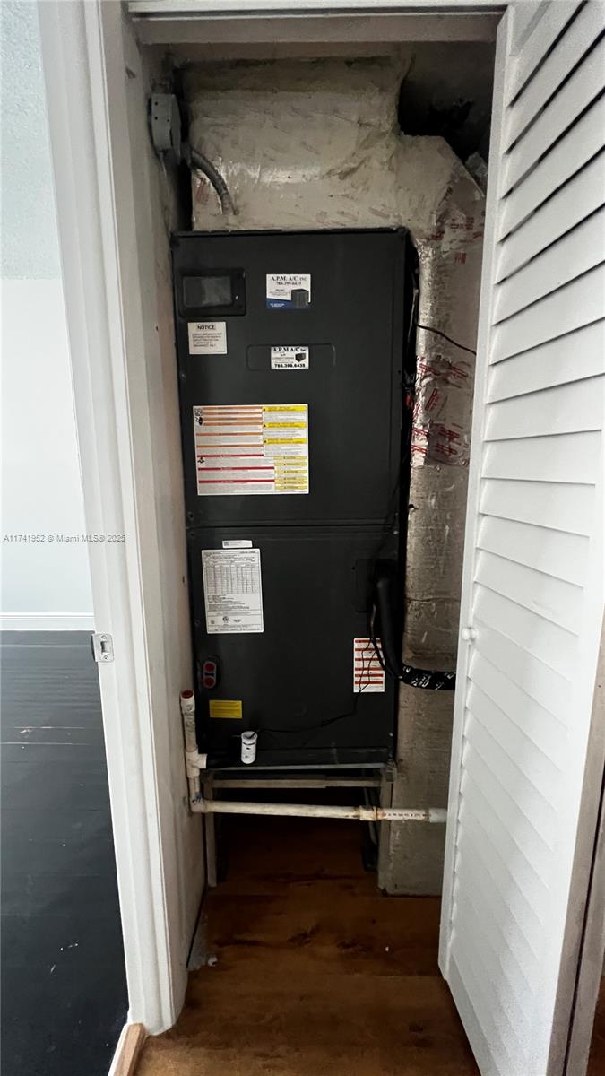 4372 West 11th Lane, Unit 30 Hialeah, FL 33012 - Photo 17 of 23 a view of washer and dryer