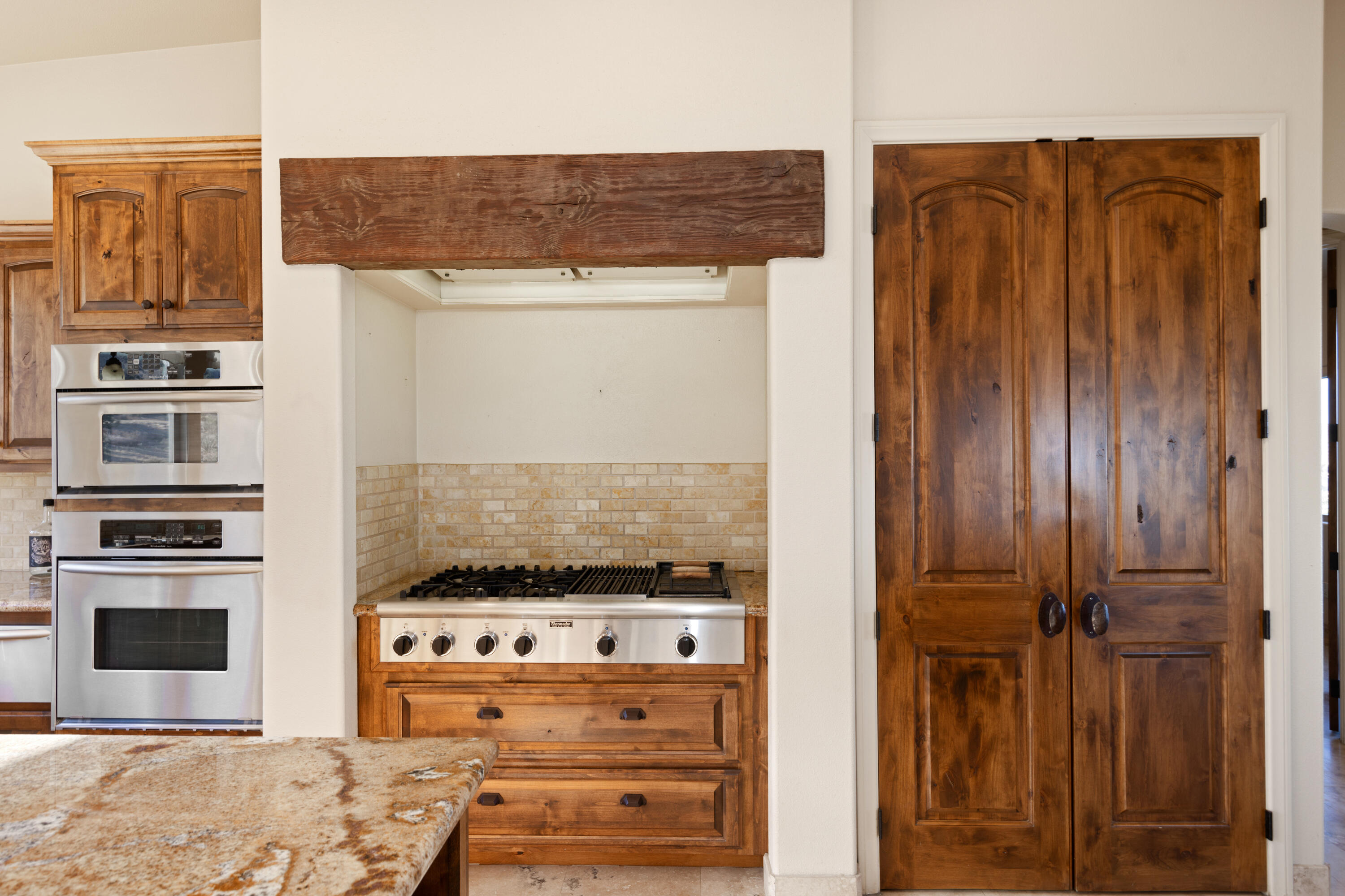 56245 Cobalt Road Yucca Valley, CA 92284 - Photo 14 of 53 10